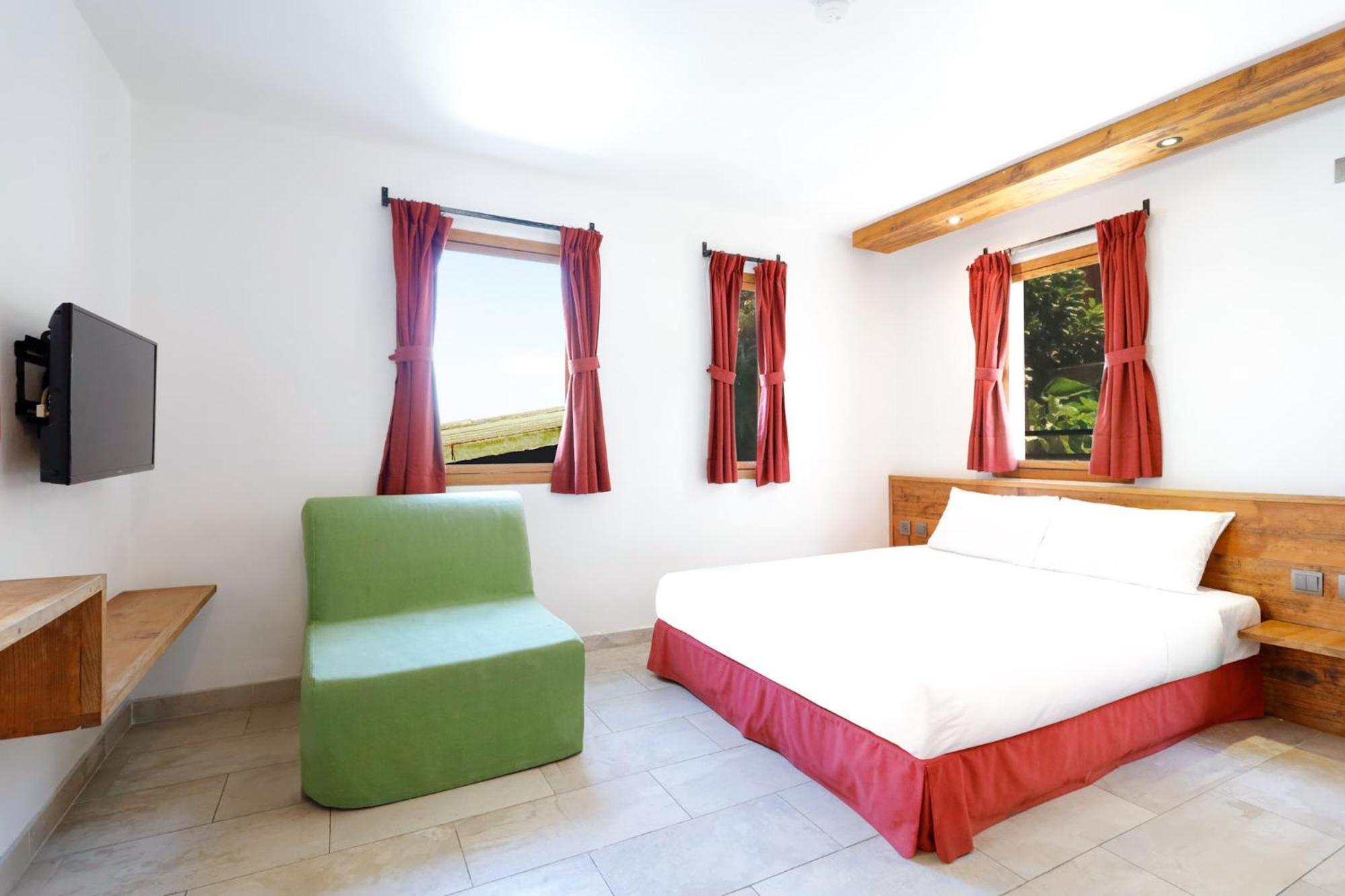 B & B Cheung Chau Гонконг Экстерьер фото